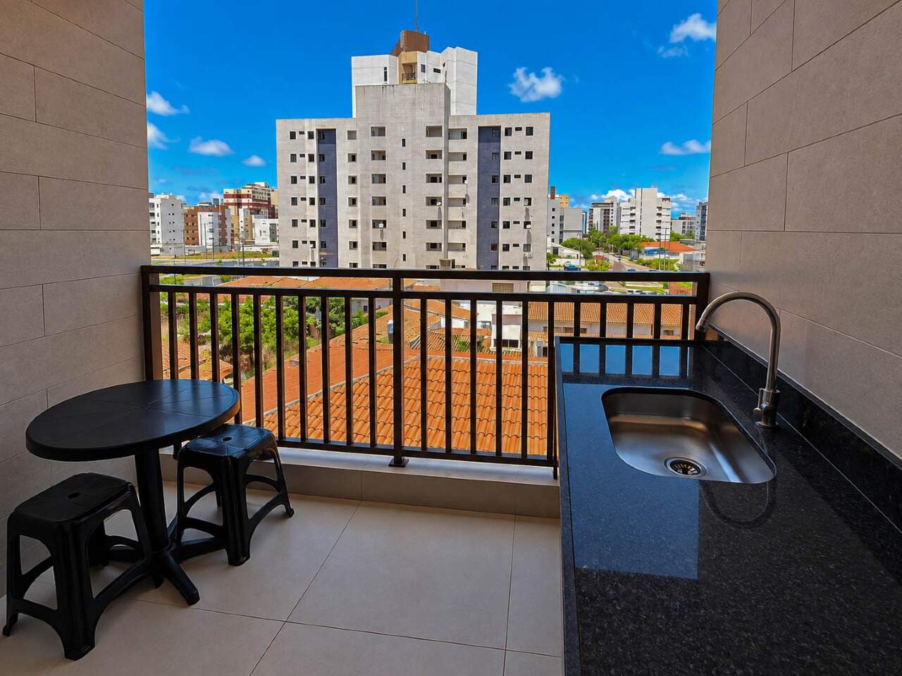 Apartamento à venda no Intermares: 