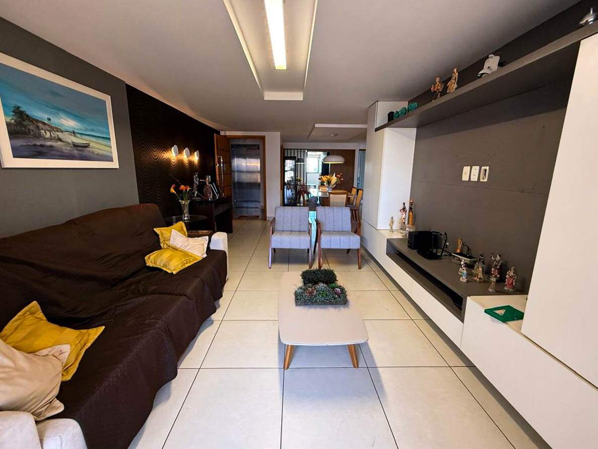 Apartamento à venda no Aeroclube: 
