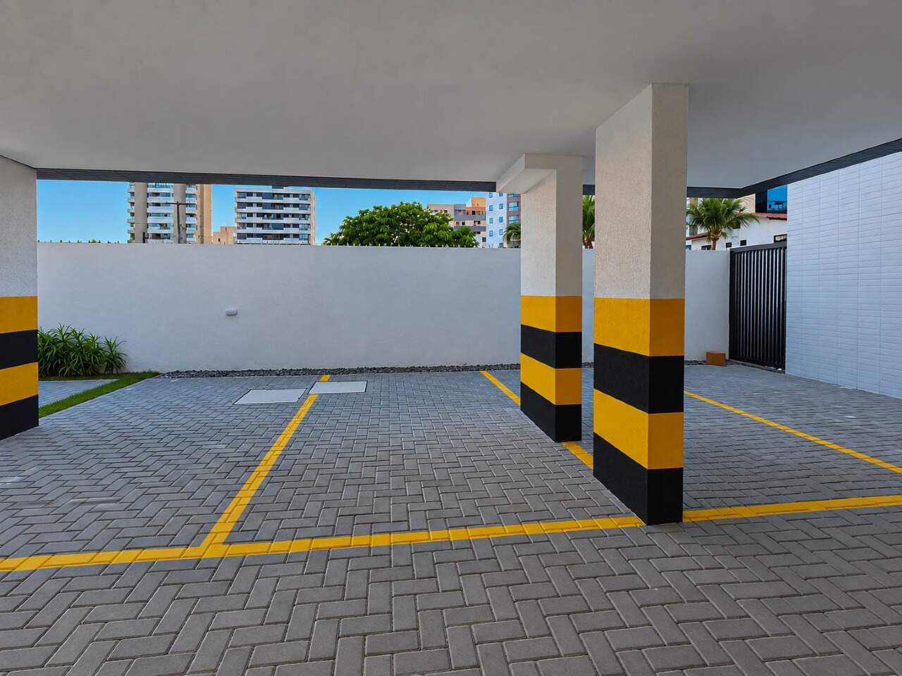 Flat à venda no Intermares: 