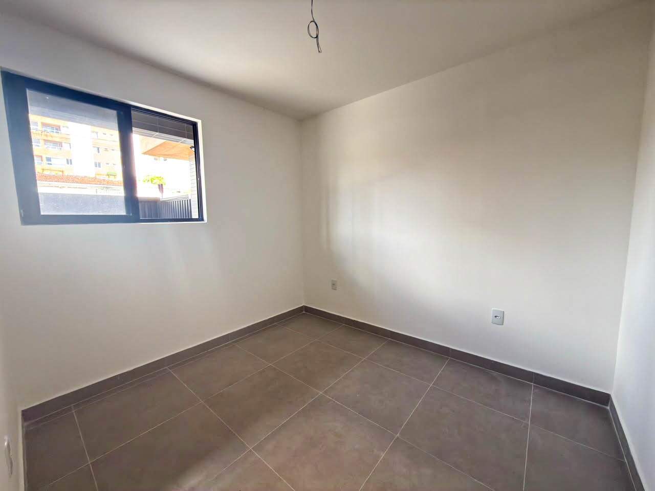 Apartamento Térreo à venda no Estados: 
