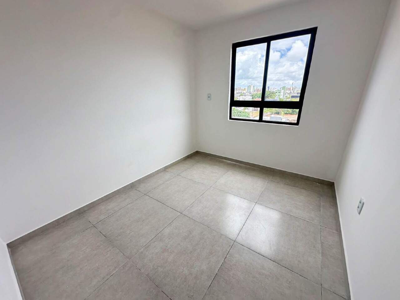 Apartamento para aluguel no Poço: 