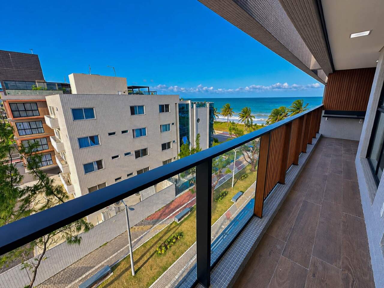 Apartamento para aluguel no Intermares: 