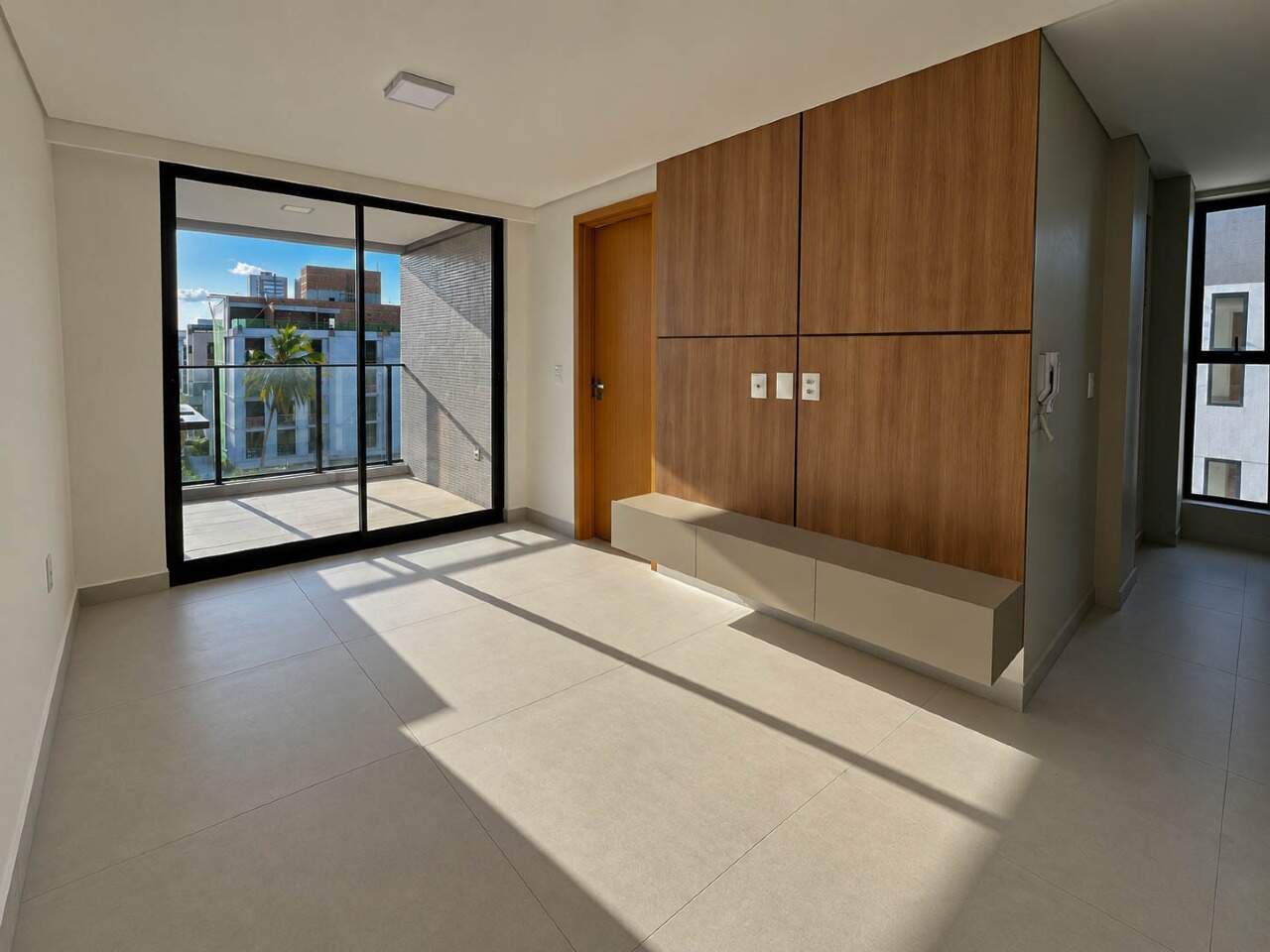 Apartamento para aluguel no Intermares: 