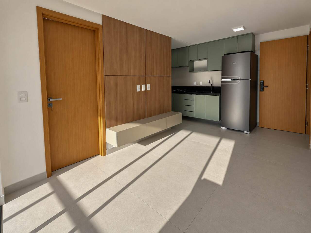 Apartamento para aluguel no Intermares: 