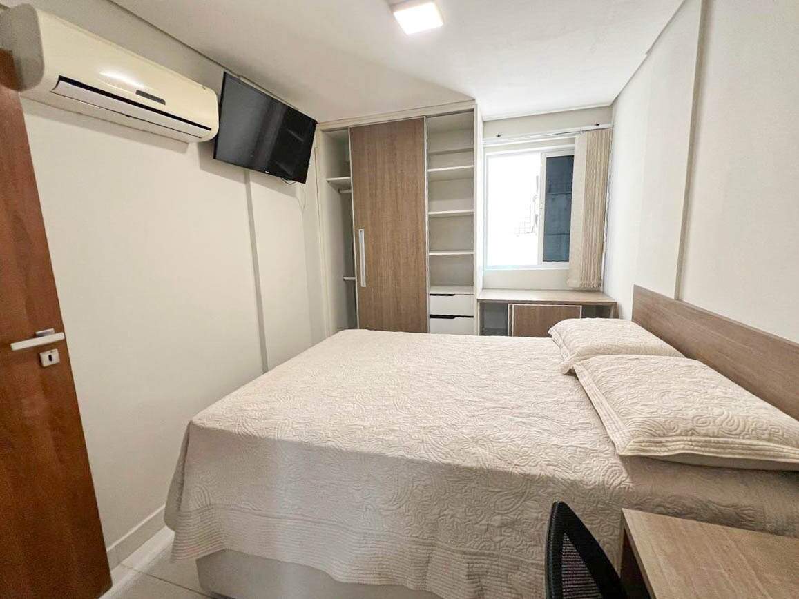 Apartamento à venda no Intermares: 