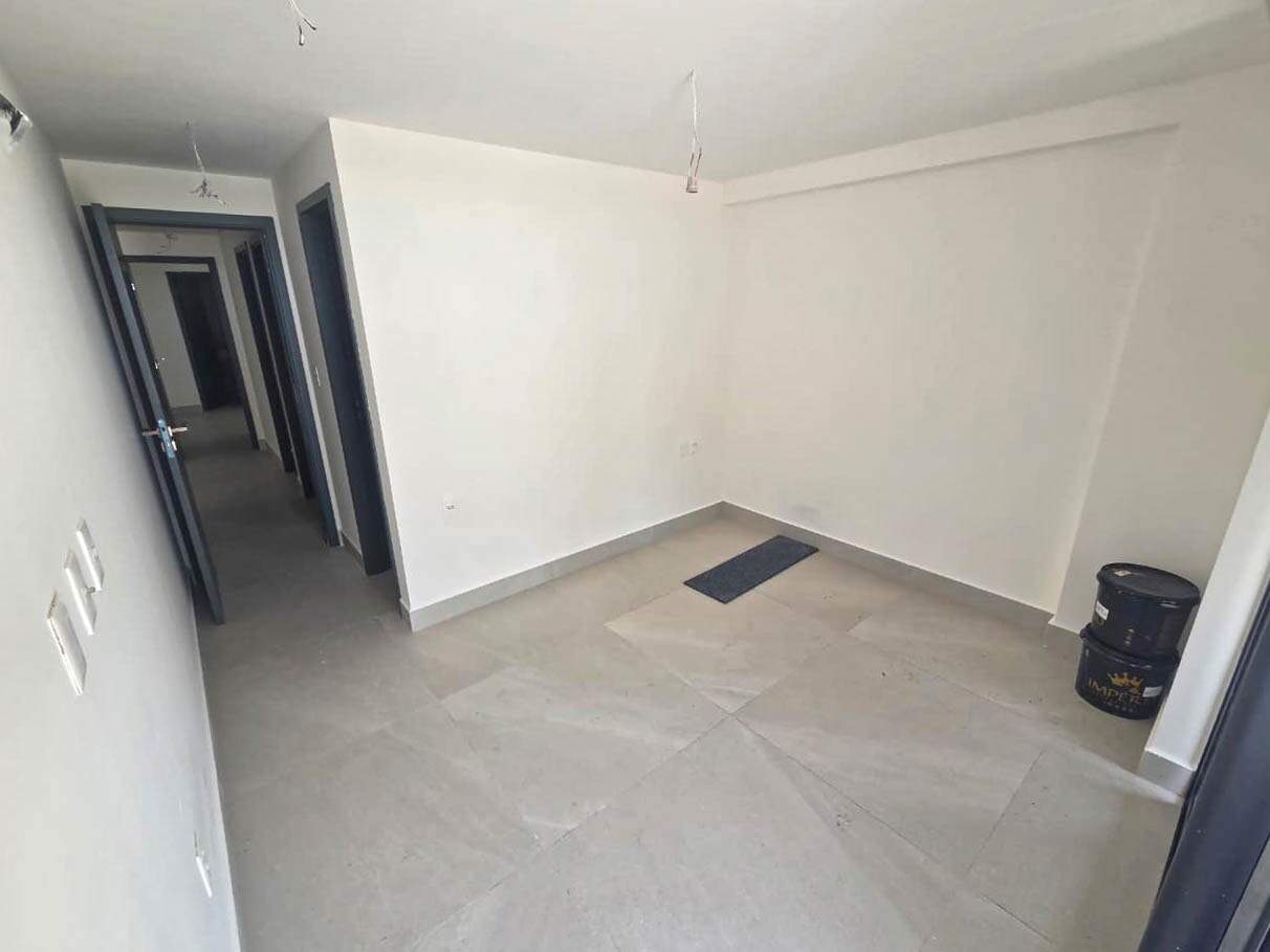 Apartamento Garden à venda no Intermares: 