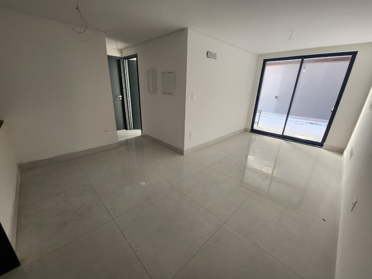 Apartamento Garden à venda no Intermares: 