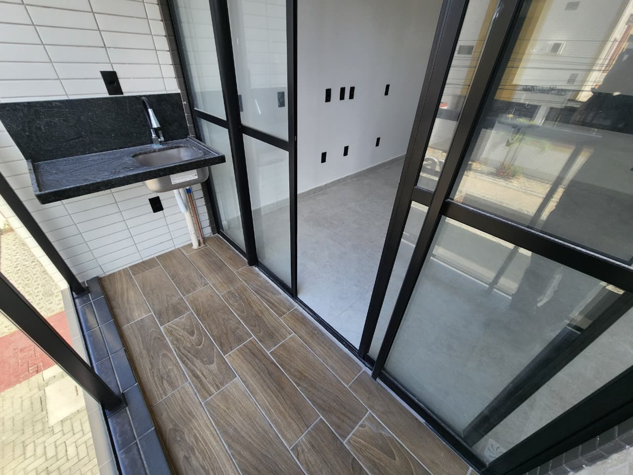 Flat à venda no Intermares: 