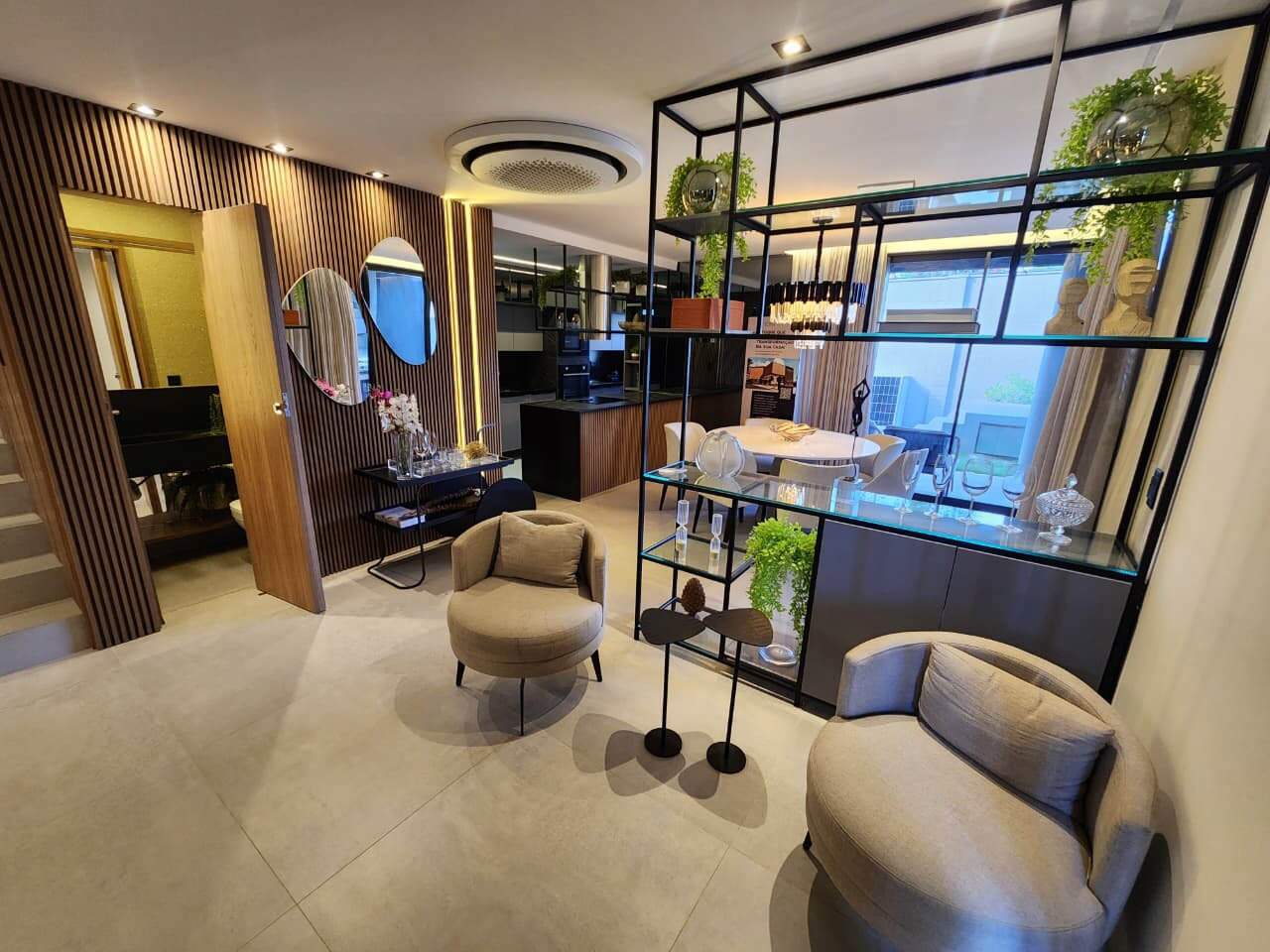 Casa em Condominio à venda no Intermares: 