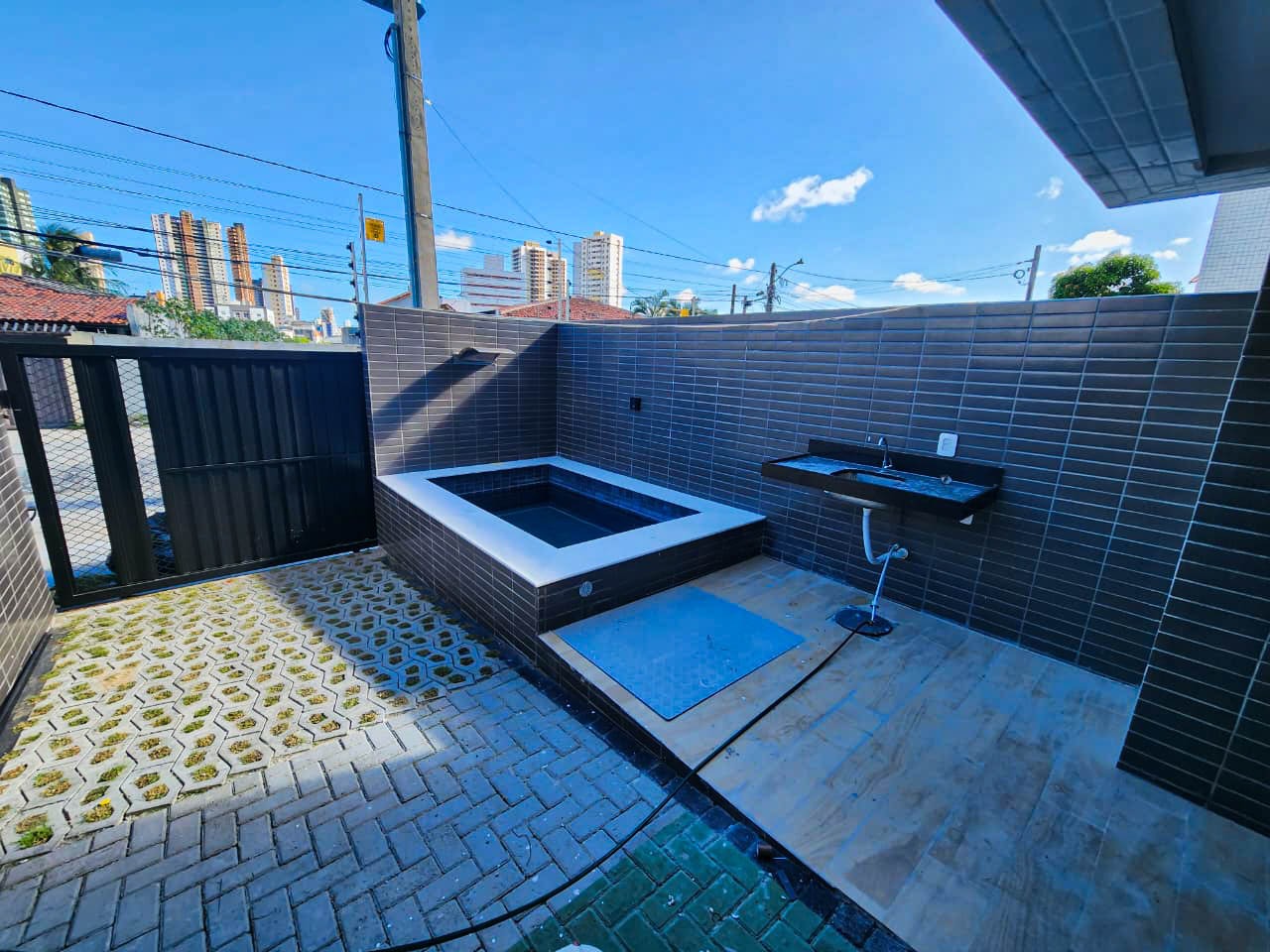 Apartamento Garden à venda no Aeroclube: 