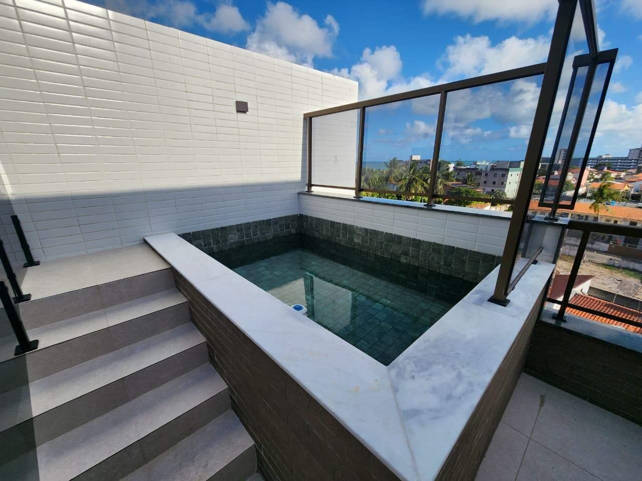 Apartamento Duplex à venda no Formosa: 