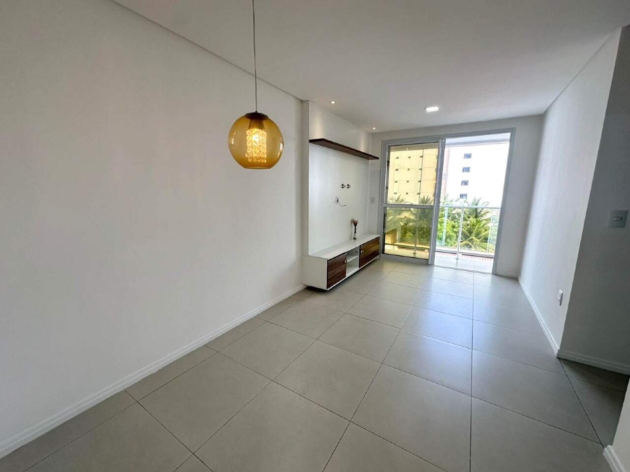 Apartamento para aluguel no Intermares: 