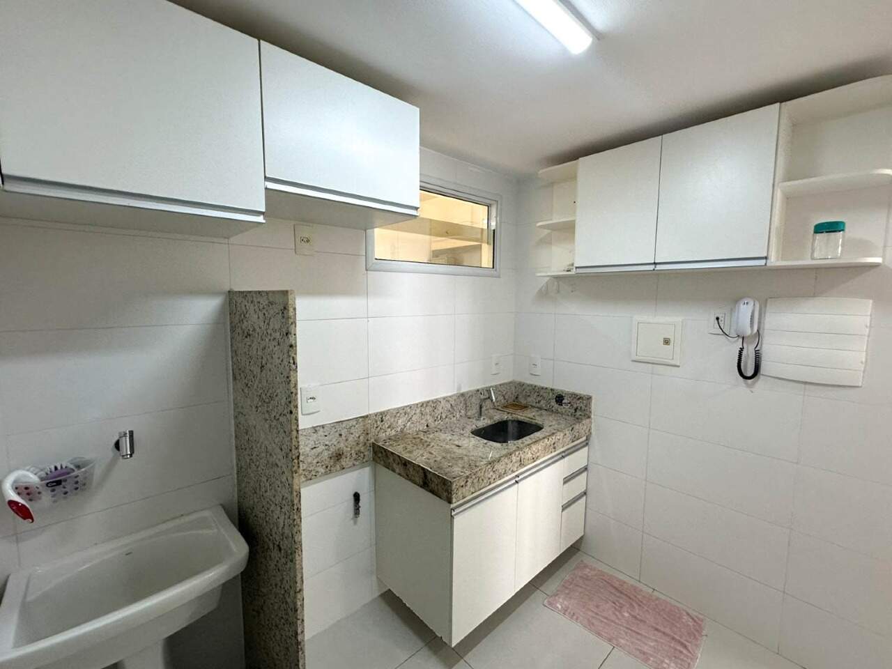 Apartamento para aluguel no Intermares: 