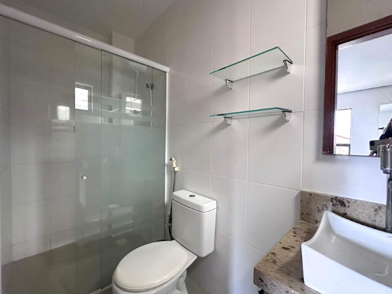 Apartamento para aluguel no Intermares: 
