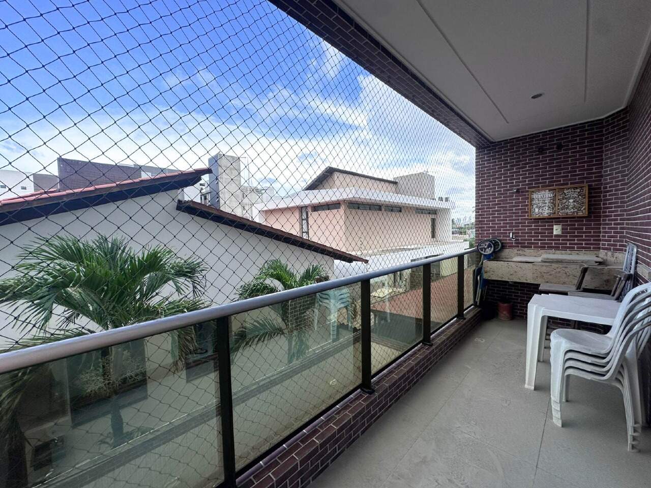 Apartamento para aluguel no Intermares: 