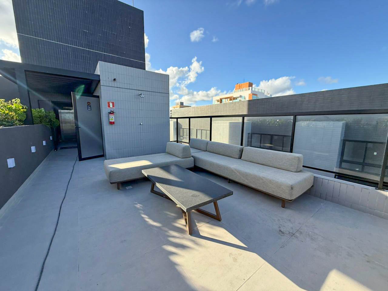 Flat à venda no Intermares: 