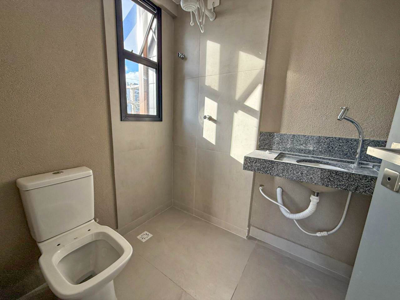 Flat à venda no Intermares: 