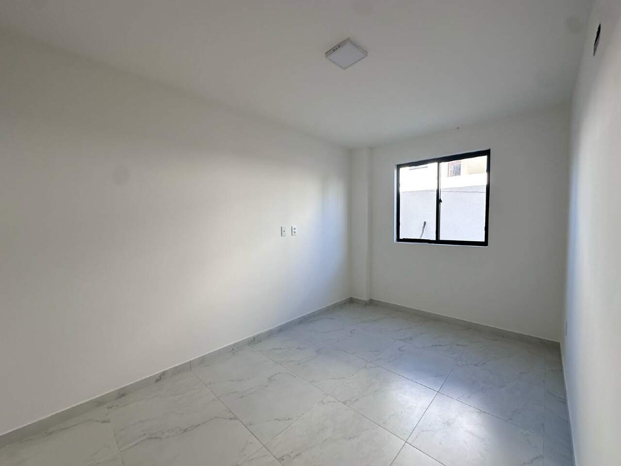 Apartamento à venda no Aeroclube: 