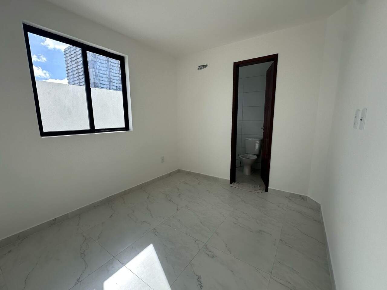 Apartamento à venda no Aeroclube: 