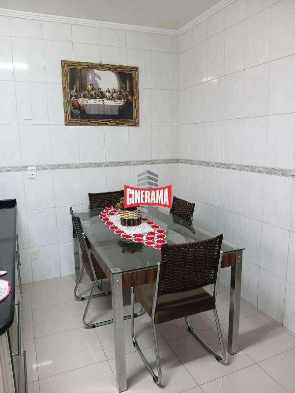 Sobrado à venda no Cerâmica: 