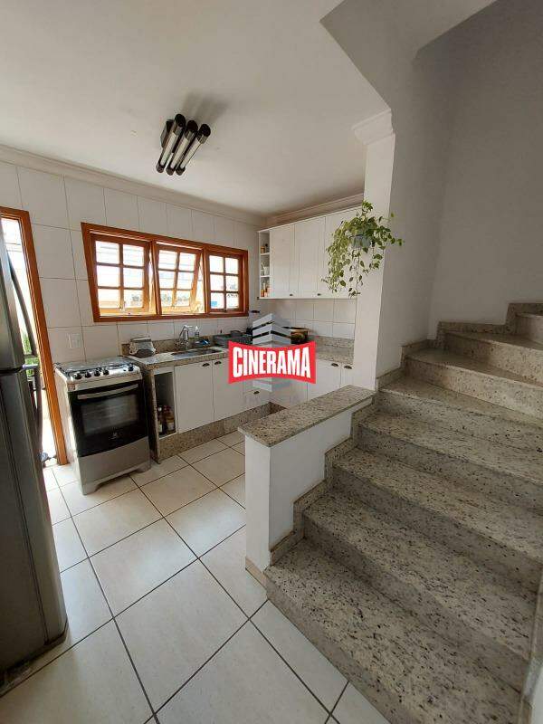 Casa à venda no Vila Arapuã: 