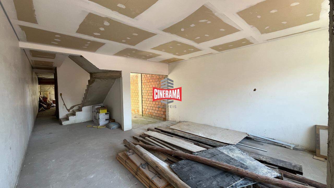 Sobrado à venda no Olímpico: 