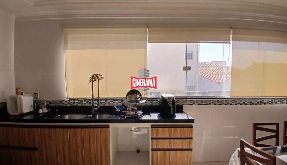Sobrado à venda no Cerâmica: 