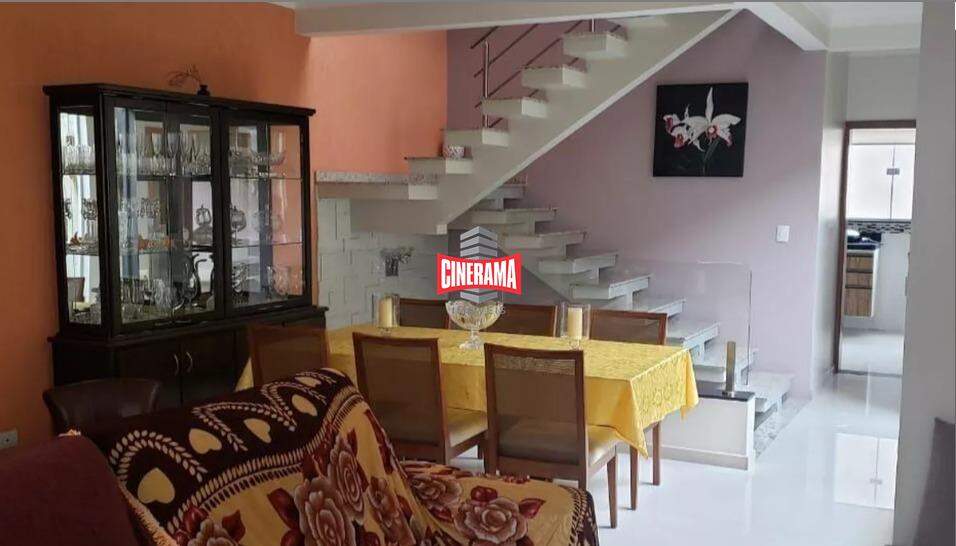 Sobrado à venda no Cerâmica: 