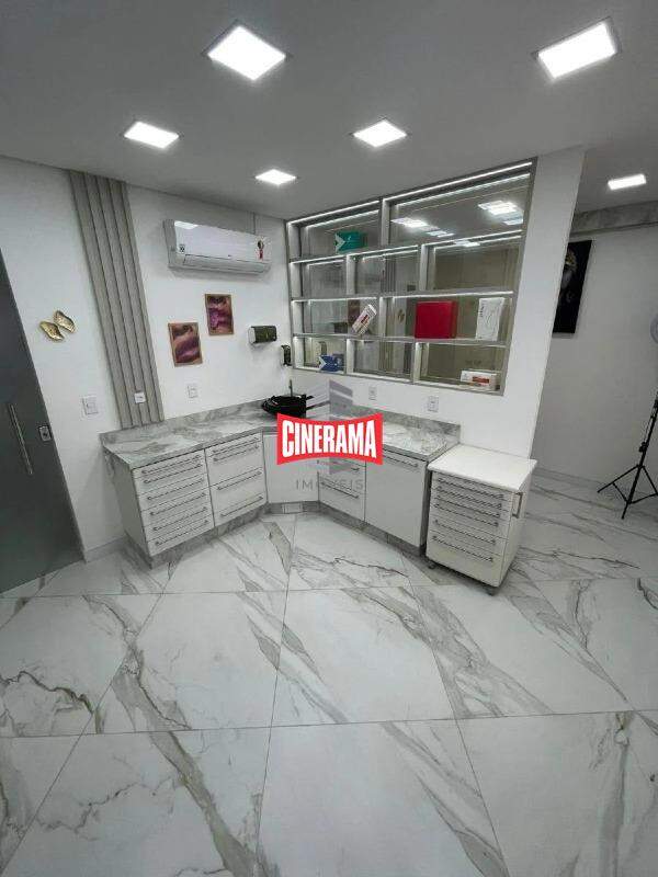 Prédio à venda em Pinheirinho, Santo André - Cinerama Imóveis: 