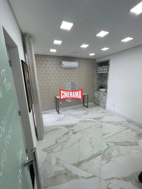 Prédio à venda em Pinheirinho, Santo André - Cinerama Imóveis: 