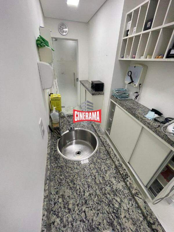 Prédio à venda em Pinheirinho, Santo André - Cinerama Imóveis: 