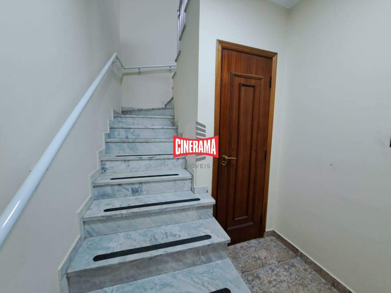 Sobrado à venda no Osvaldo Cruz: 