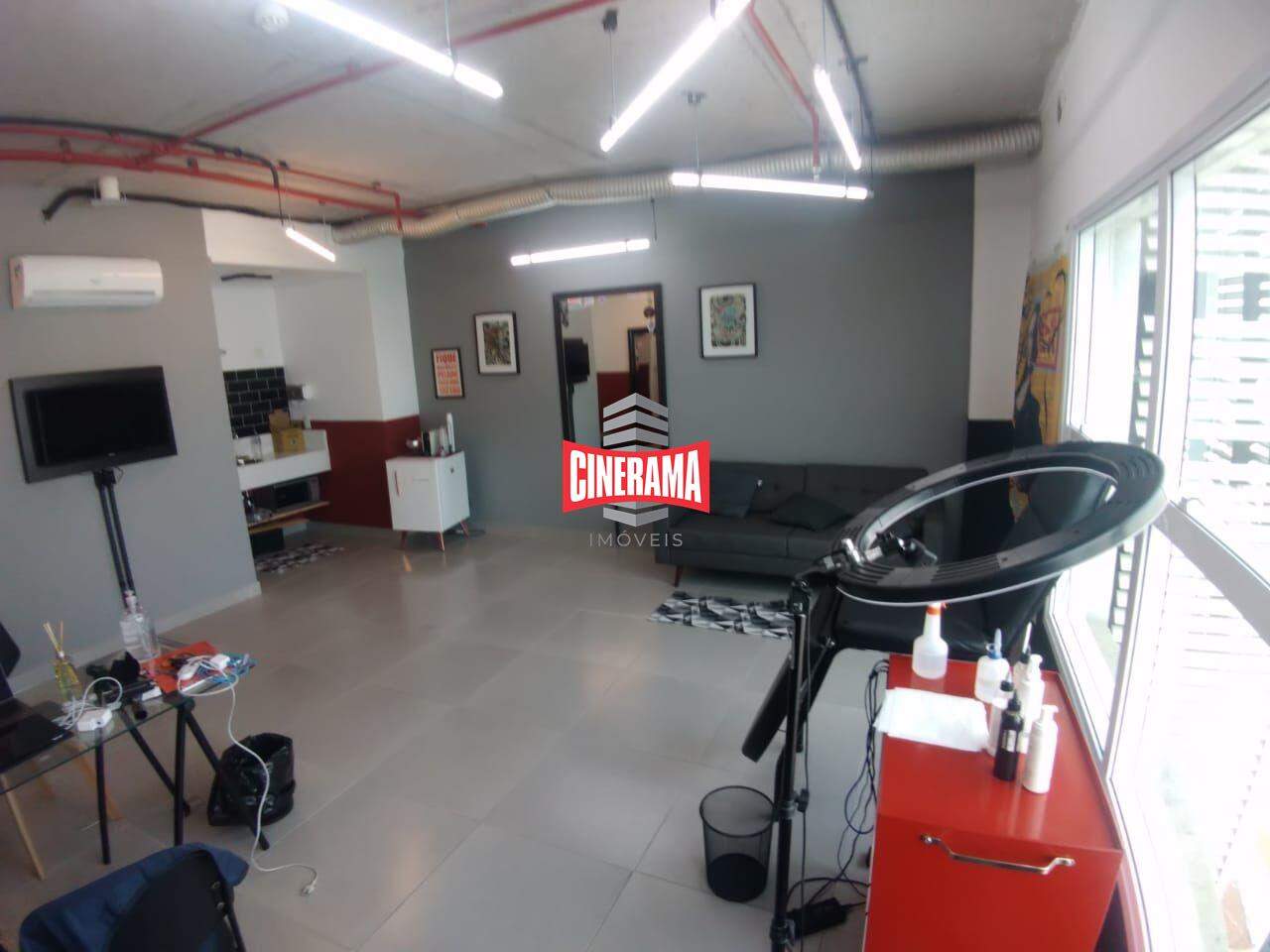 Sala à venda no Centro: 