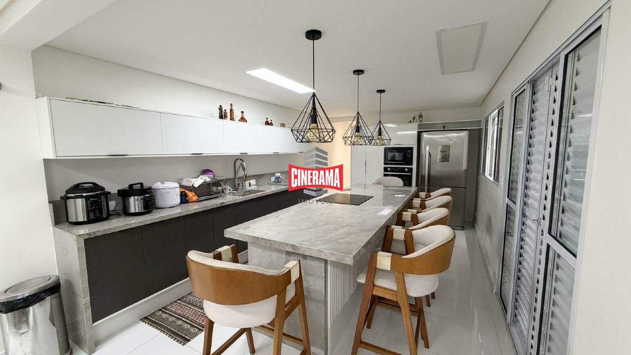 Casa à venda em Campestre, Santo André - Cinerama Imóveis: 