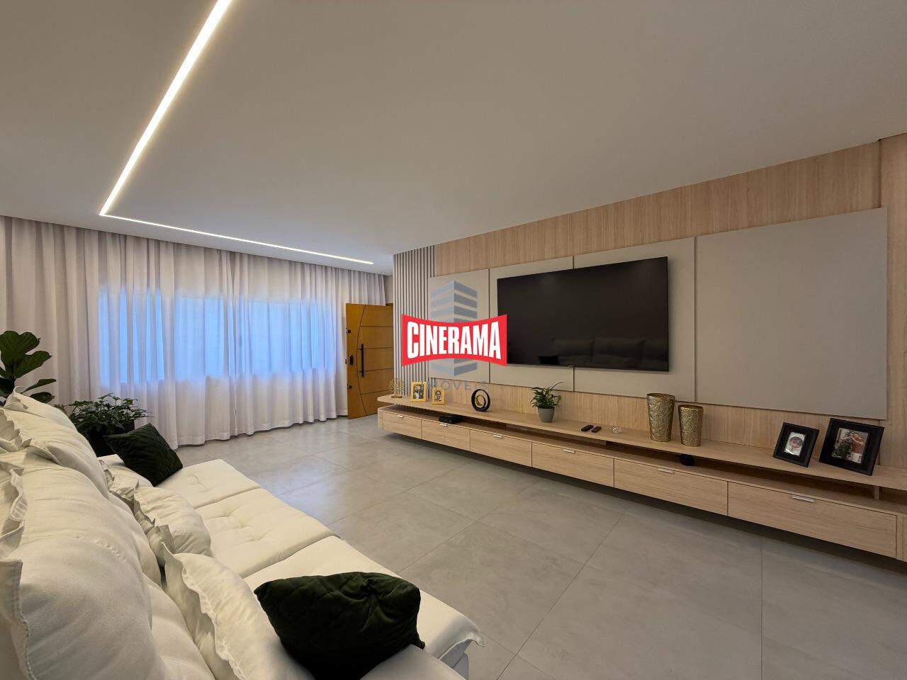 Casa à venda em Cerâmica, São Caetano do Sul - Cinerama Imóveis: 