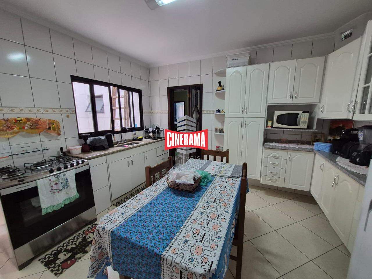 Sobrado à venda em Cerâmica, São Caetano do Sul - Cinerama Imóveis: 