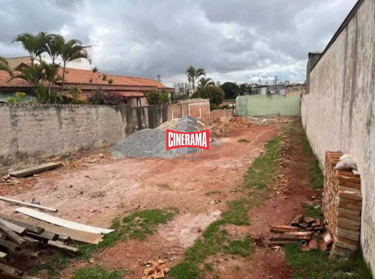 Terreno à venda no São José: 