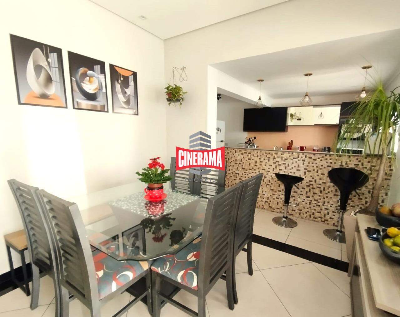 Casa à venda em Nova Gerti, São Caetano do Sul - Cinerama Imóveis: 