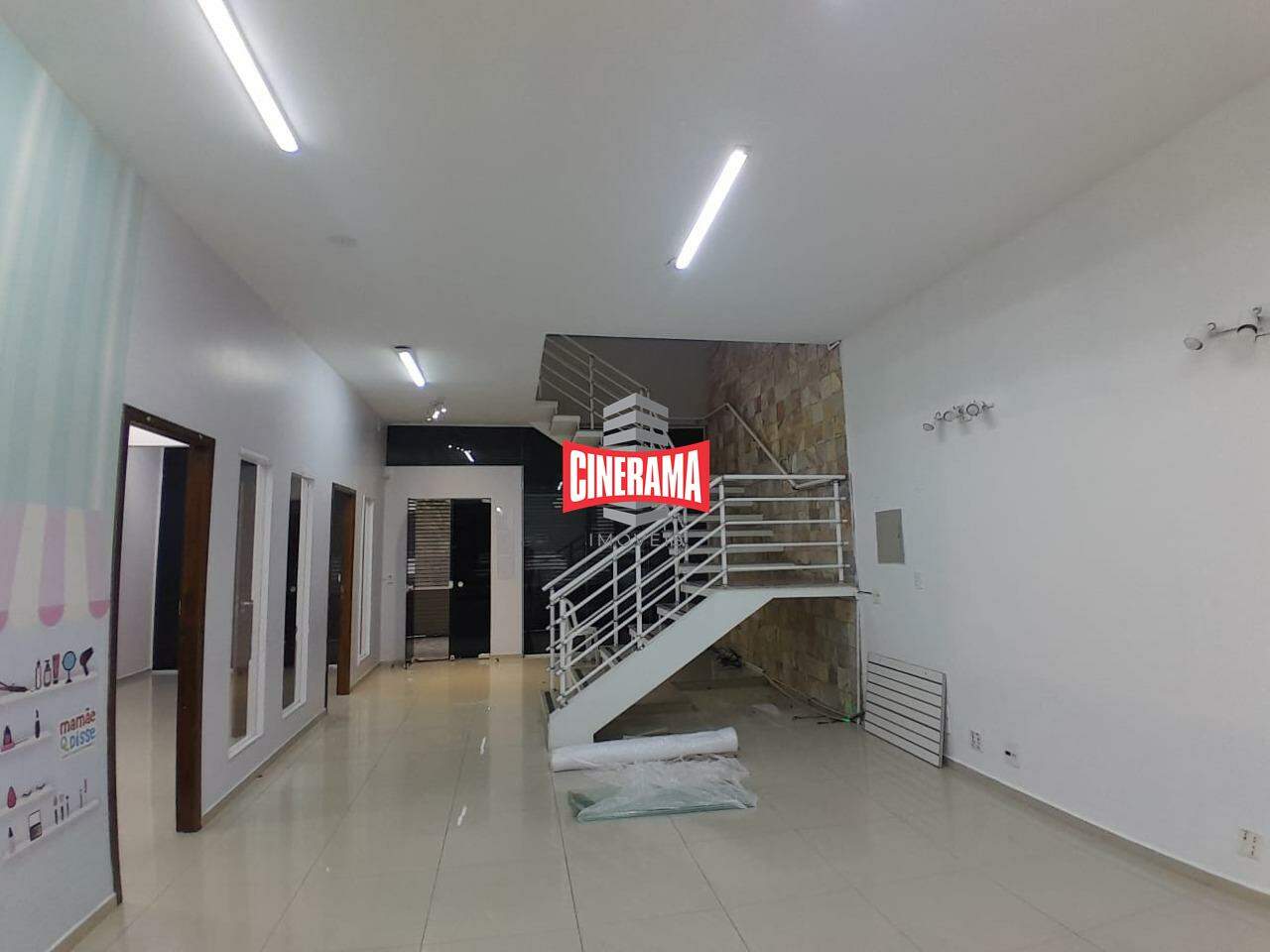 Salão para aluguel no Santa Paula: 