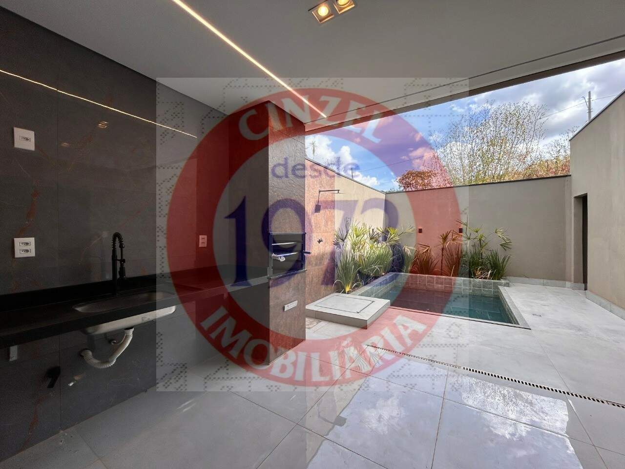 Casa à venda no SETOR HABITACIONAL ARNIQUEIRA (ÁGUAS CLARAS): Foto 06