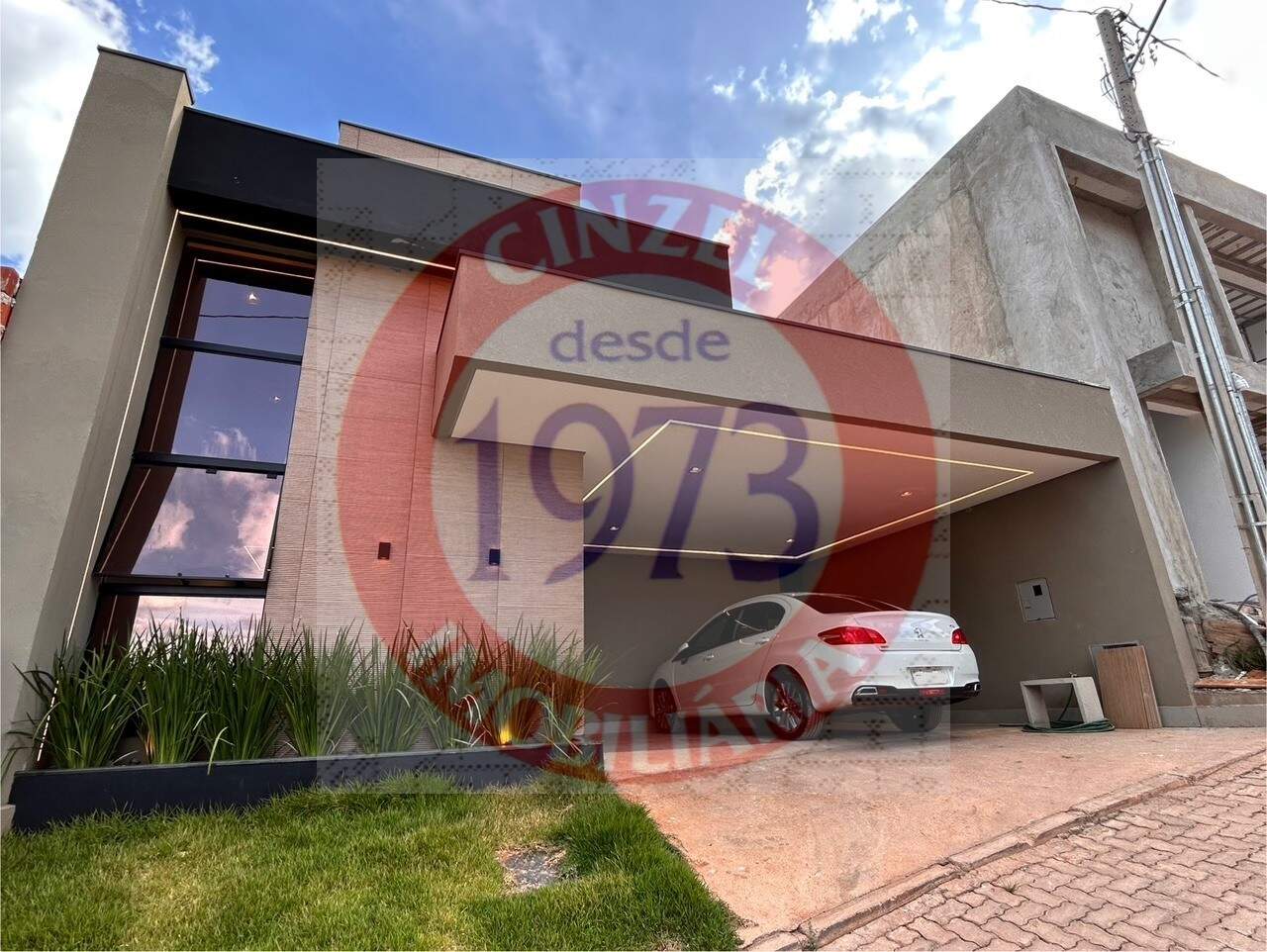 Casa à venda no SETOR HABITACIONAL ARNIQUEIRA (ÁGUAS CLARAS): Foto 01