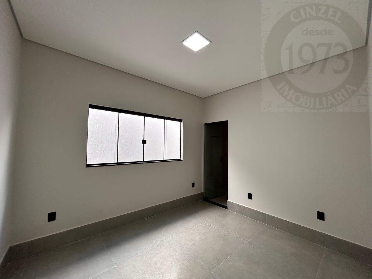 Casa à venda no SETOR HABITACIONAL SAMAMBAIA (VICENTE PIRES): Foto 04