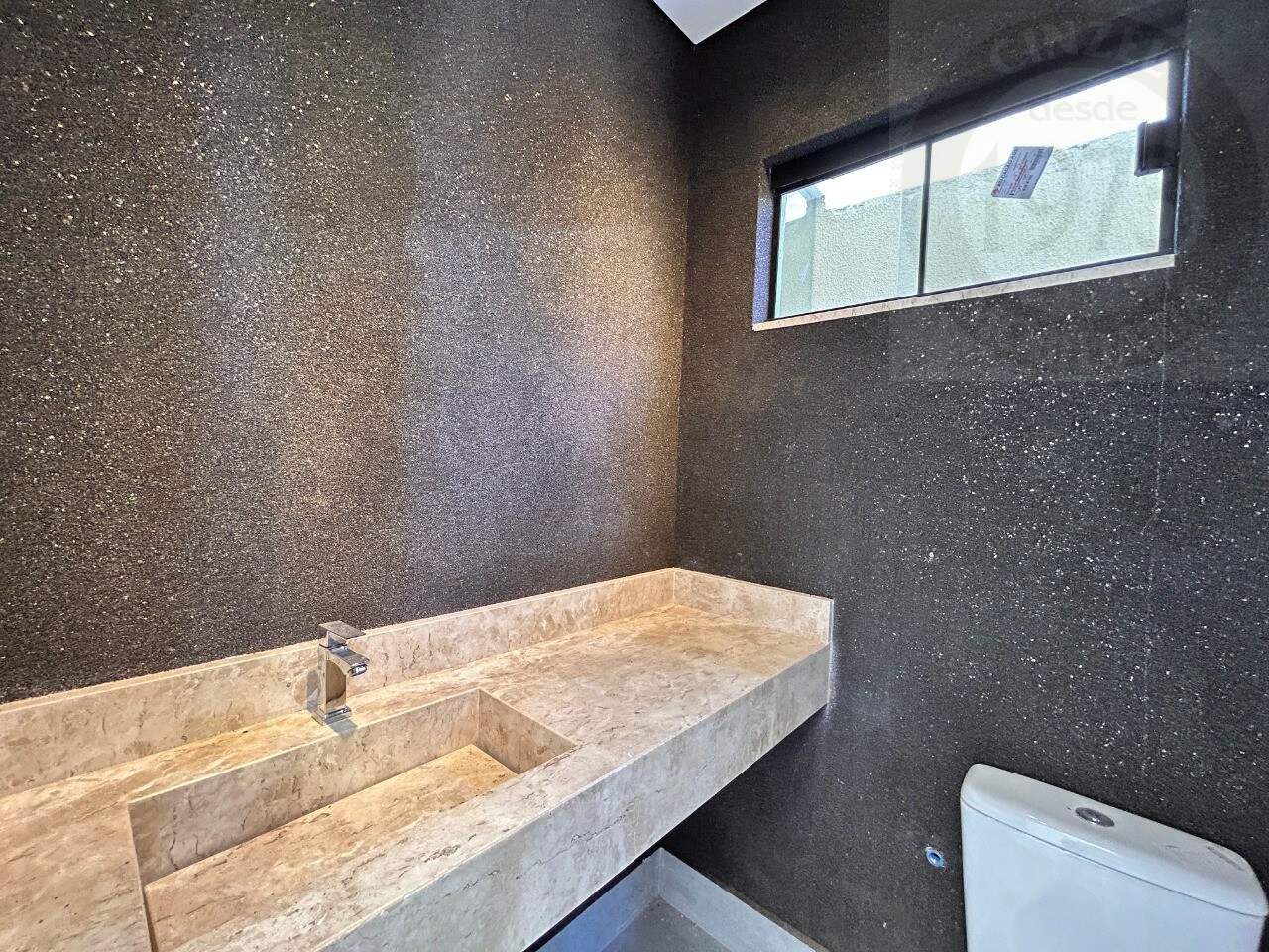 Casa à venda no SETOR HABITACIONAL SAMAMBAIA (VICENTE PIRES): Foto 06