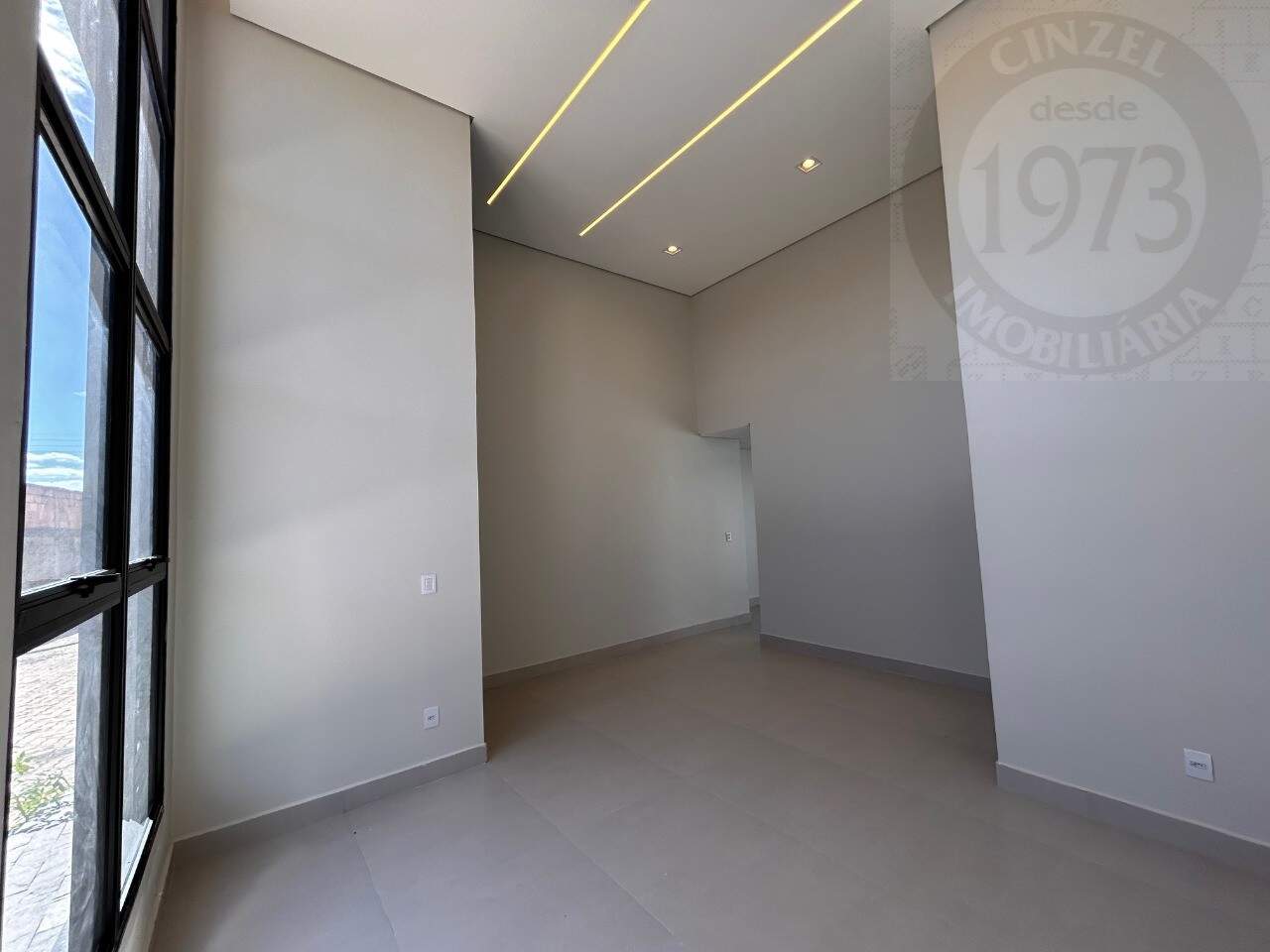 Casa à venda no SETOR HABITACIONAL SAMAMBAIA (VICENTE PIRES): Foto 03