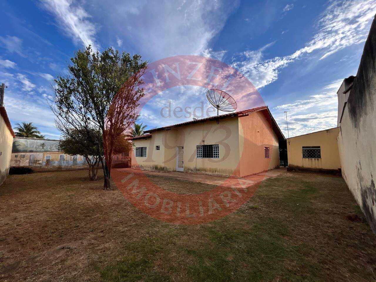 Casa à venda no SETOR HABITACIONAL VICENTE PIRES: Foto 01