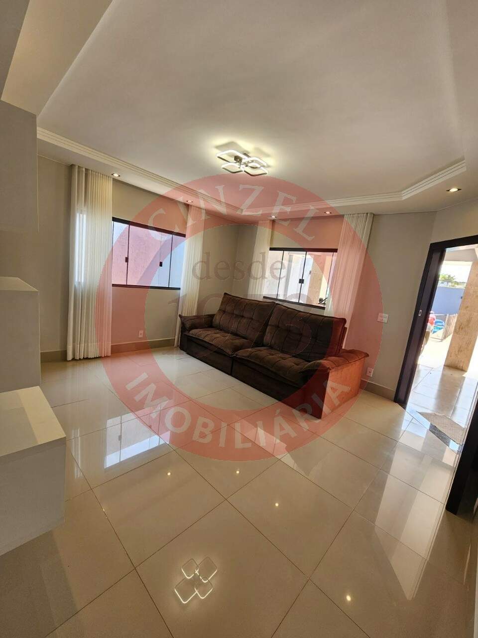 Casa à venda no SETOR HABITACIONAL ARNIQUEIRA (ÁGUAS CLARAS): Foto 05