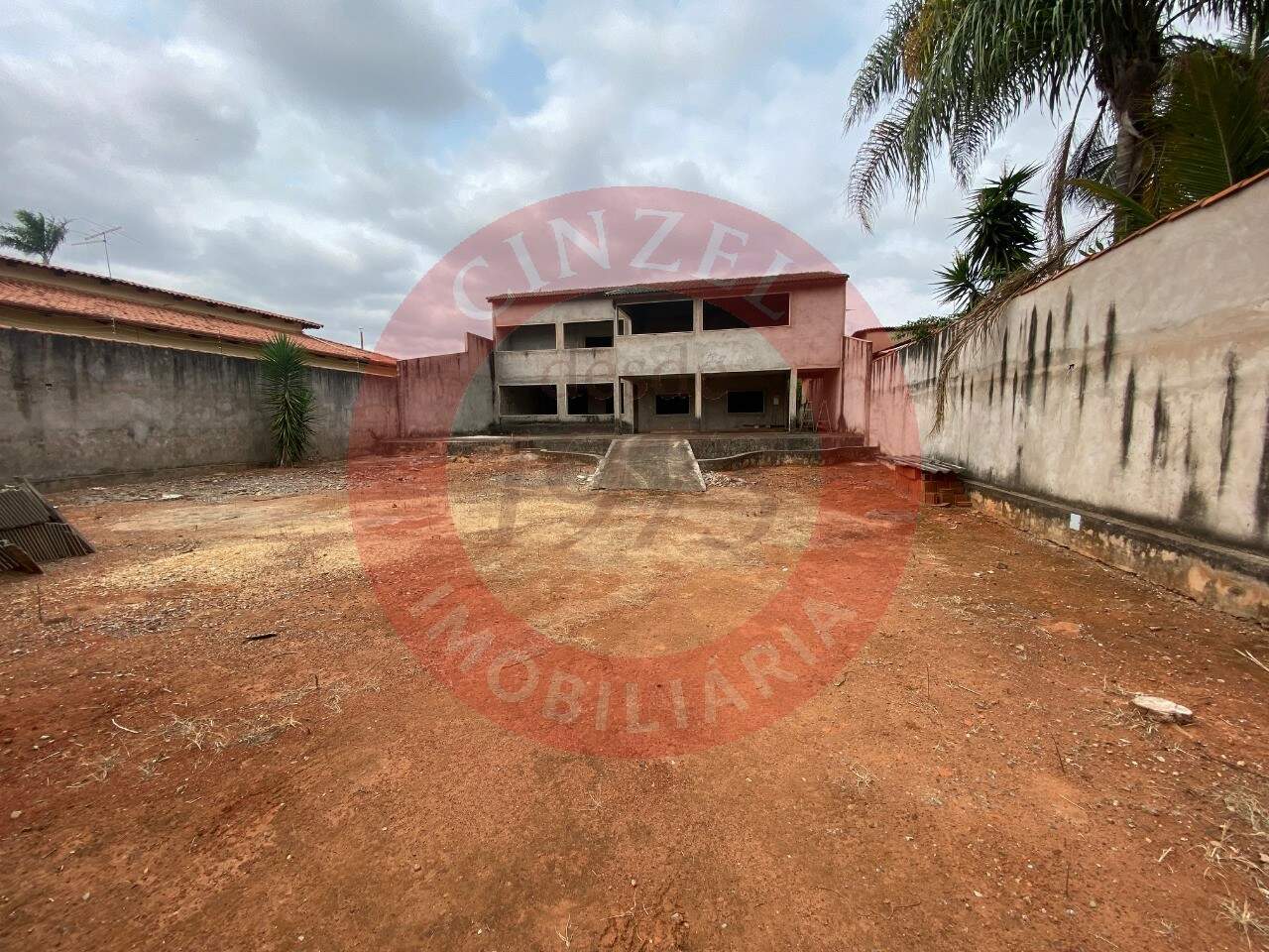 Casa à venda no SETOR HABITACIONAL VICENTE PIRES: Foto 01