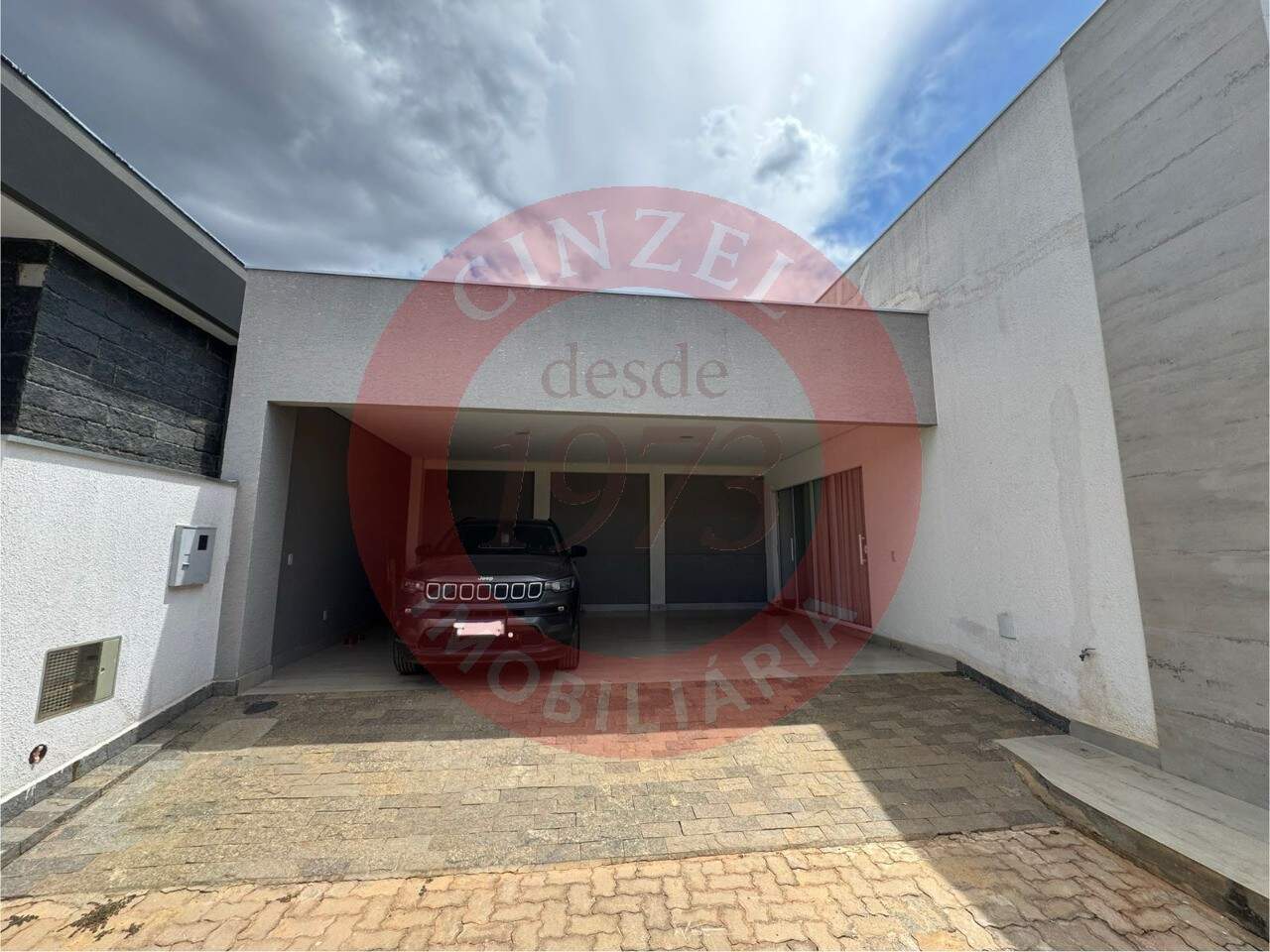 Casa à venda no SETOR HABITACIONAL ARNIQUEIRA (ÁGUAS CLARAS): Foto 01