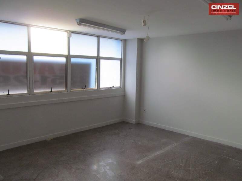 Sala para aluguel no TAGUATINGA SUL - QSB 2 AE 5/6 ALA B 1º ANDAR 1 ED. ATHENAS: Foto 04