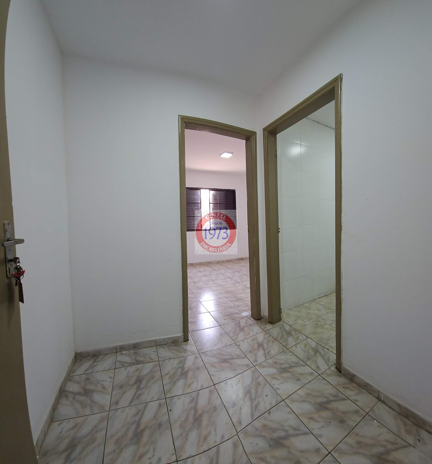 Kitnet para aluguel no TAGUATINGA NORTE - EQNL 21/23 BLOCO A KIT 112: Foto 02